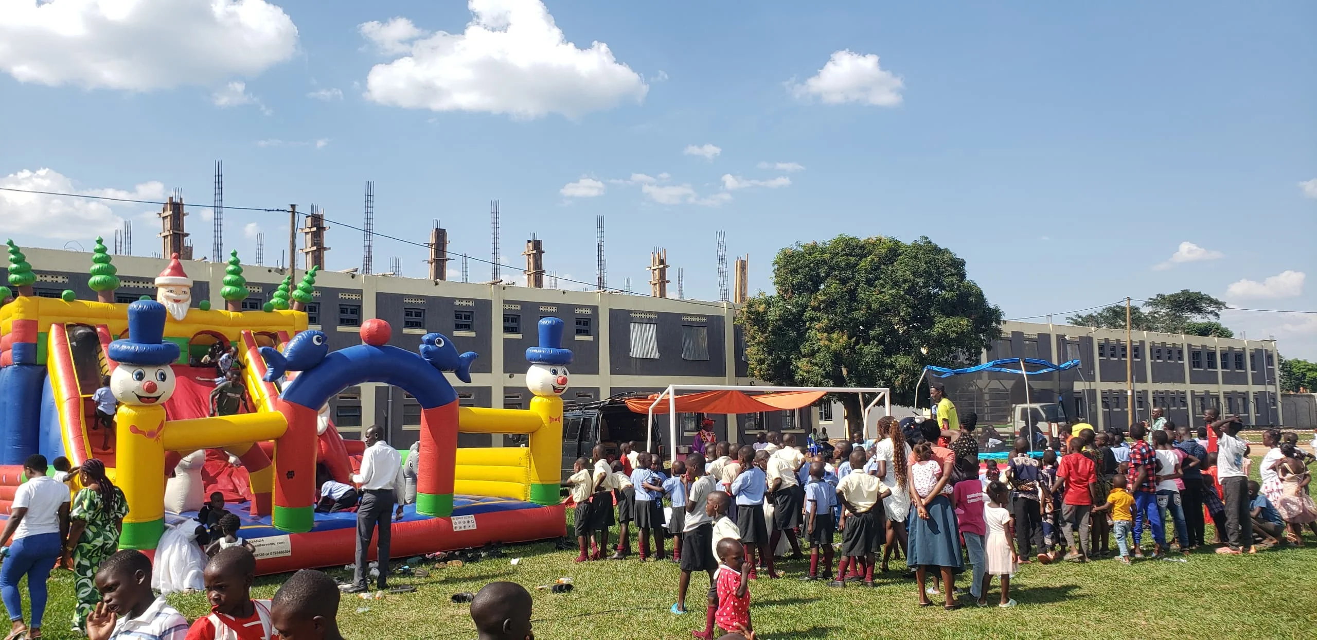 Rent inflatable castles